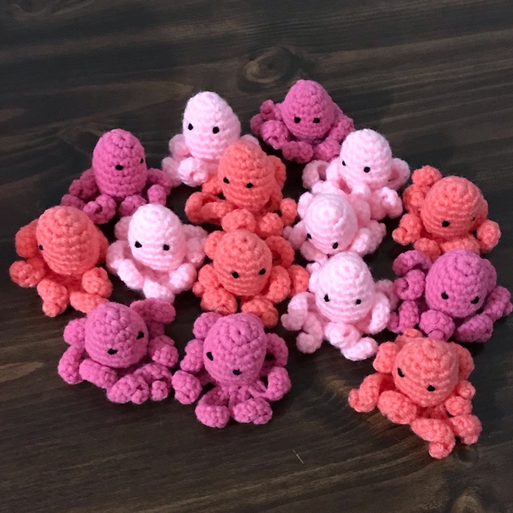 Mini handmade octopus set of 15